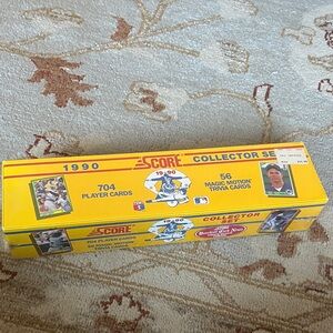 Score 1990 Collector Baseball Card Set - Yellow